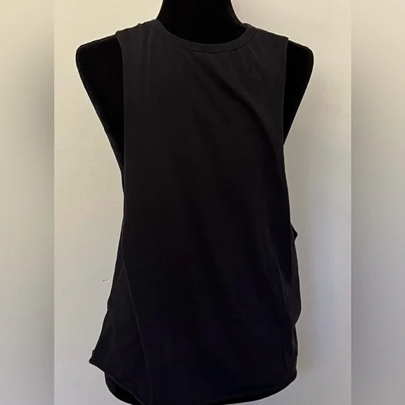 LIKE NEW | Women’s RipCurl ‘Wild & Free’ Sleeveless Tank Top Shirt Medium - Picture 3 of 5